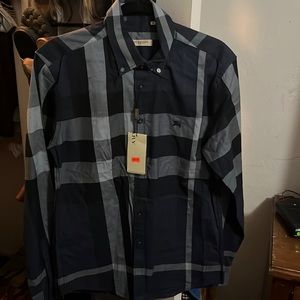 Burberry mean shirt brand new with tag